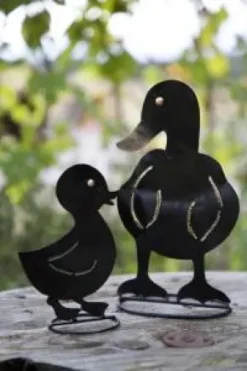 Anka i hamrad plåt (20cm)
